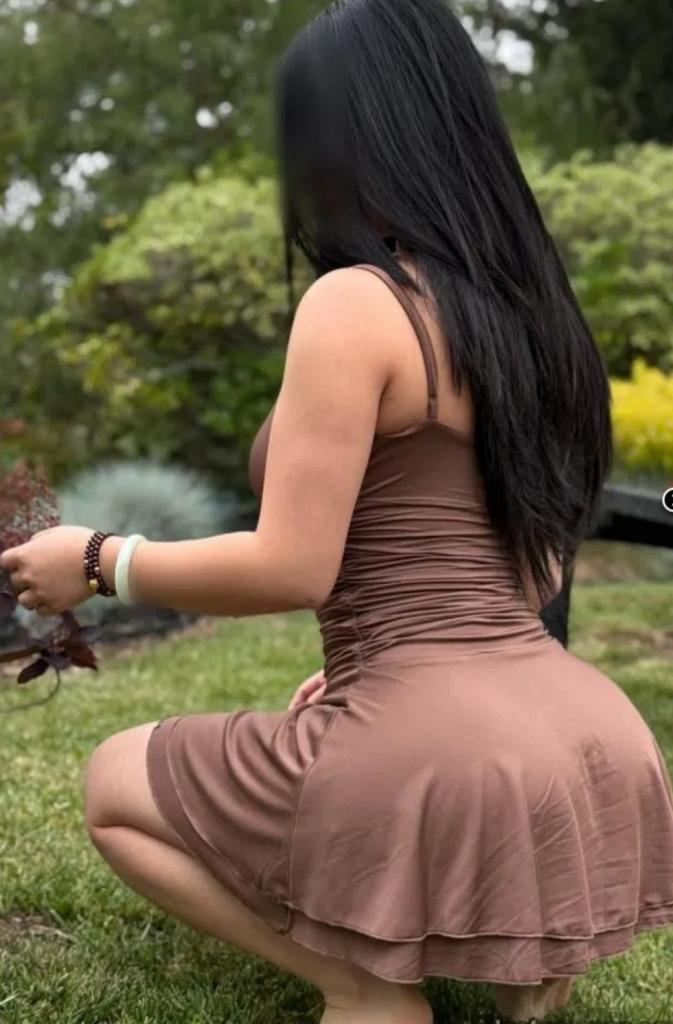 643609855: Chica busca chico en León