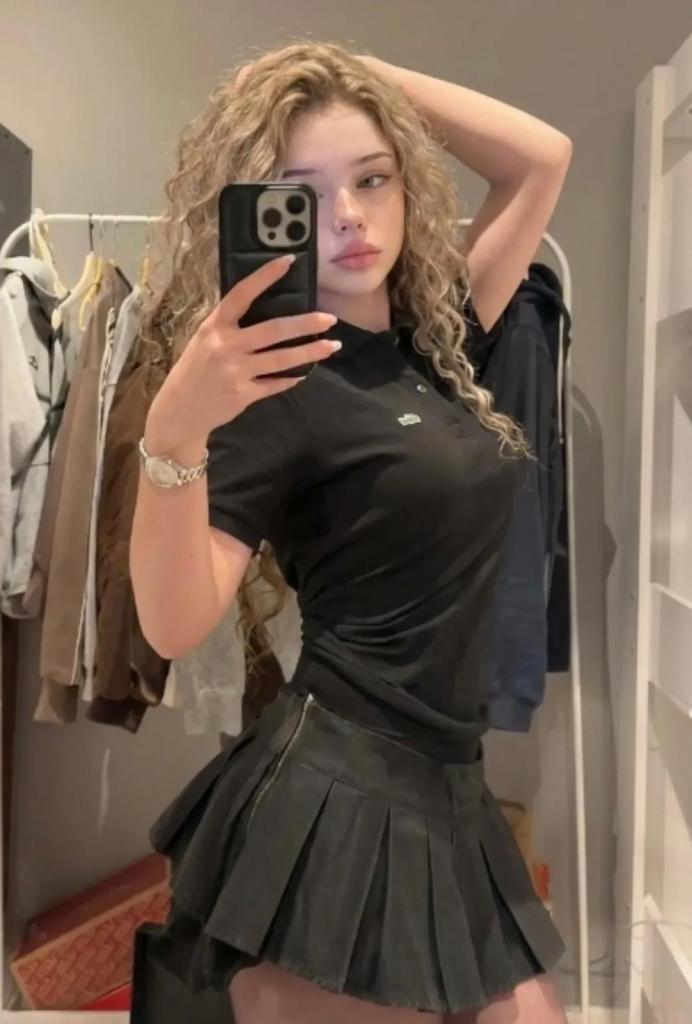 Chica busca chico en Cádiz: 