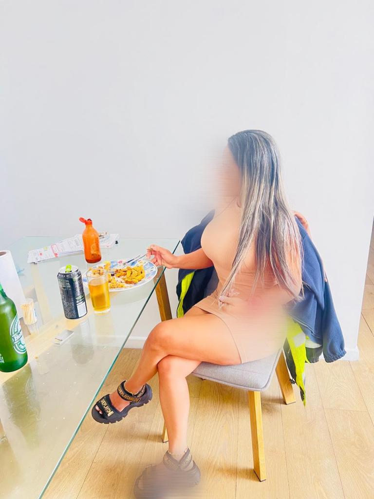 Chica busca chico en Huesca: 