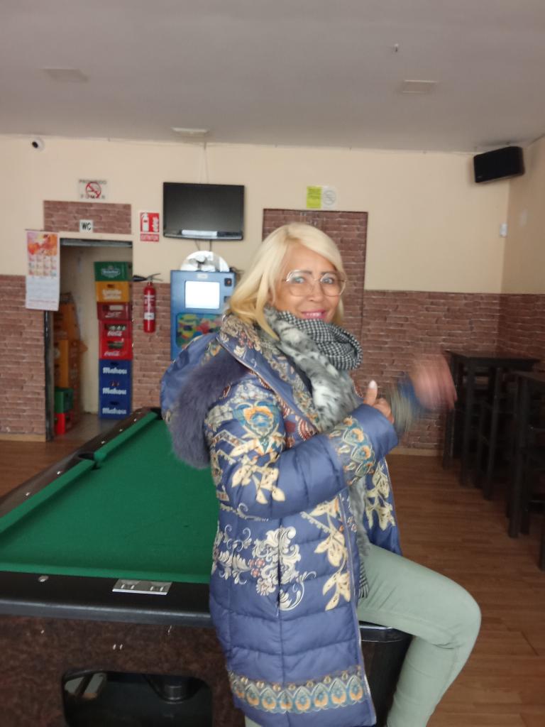 Chica busca chico en La Coruña: 