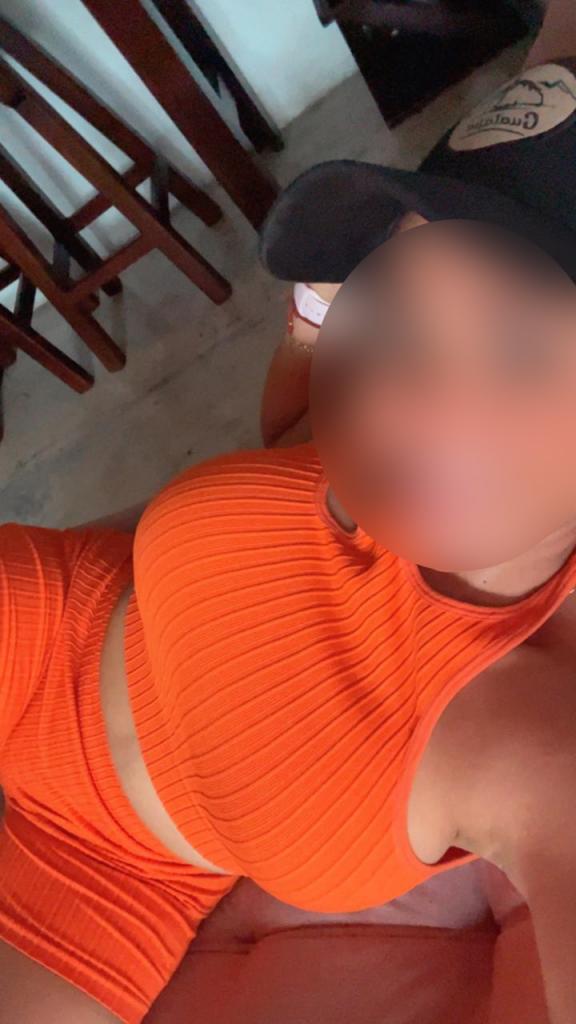 Chica busca chico en Huesca: 