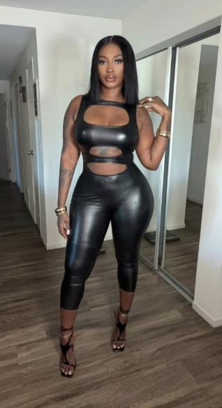 631501907: Chica busca chico en Cuenca