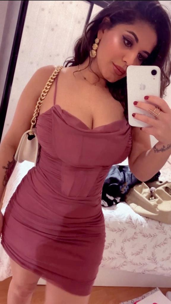 Chica busca chico en Zaragoza: 