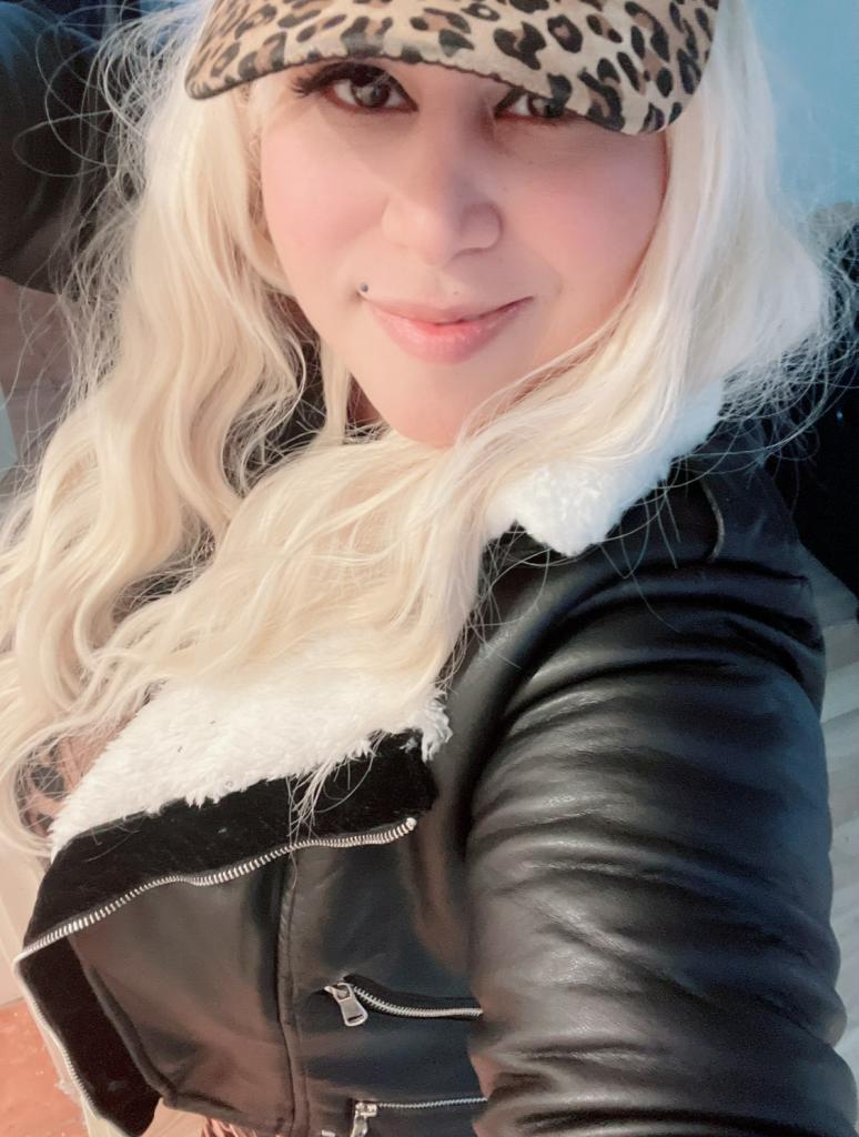 Chica busca chico en León: 