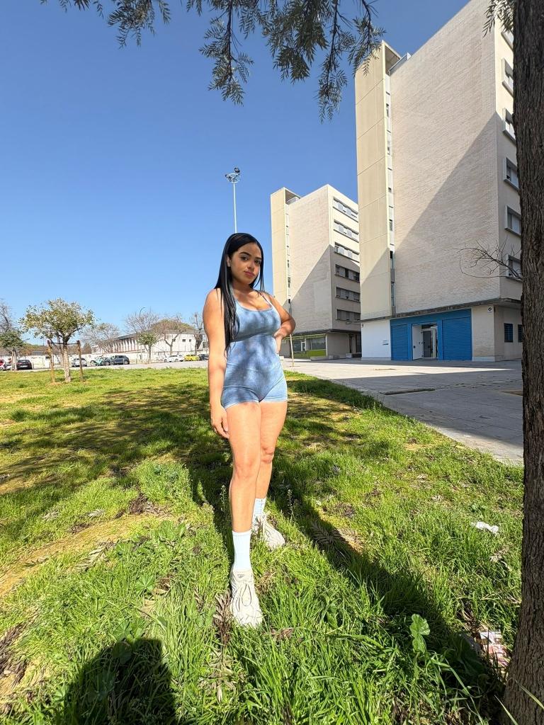 Chica busca chico en Sevilla: 