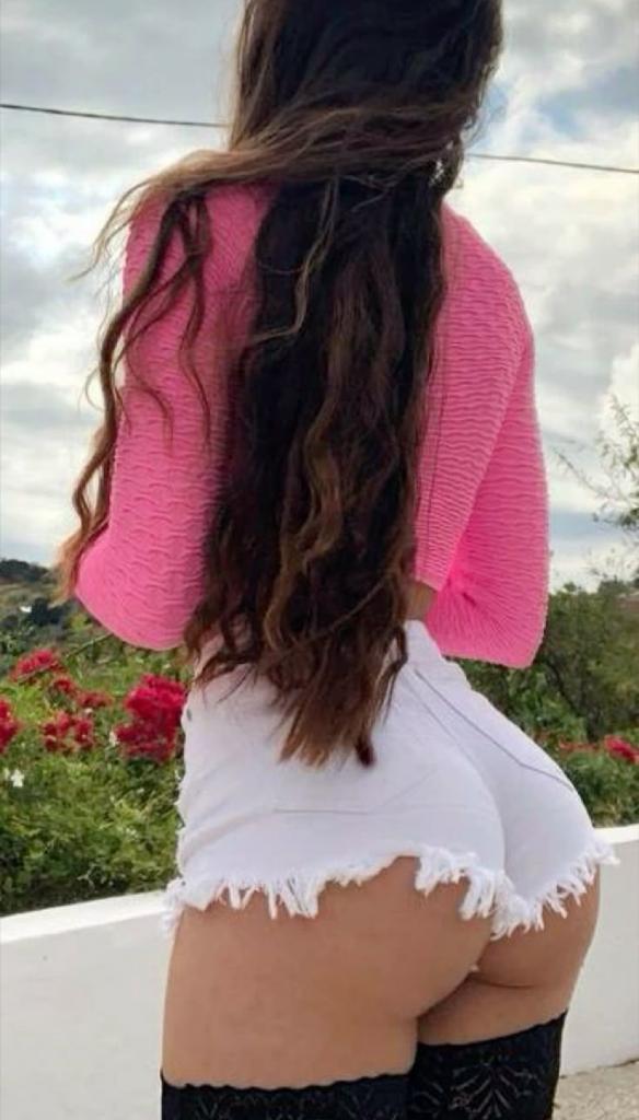 Chica busca chico en Cádiz: 