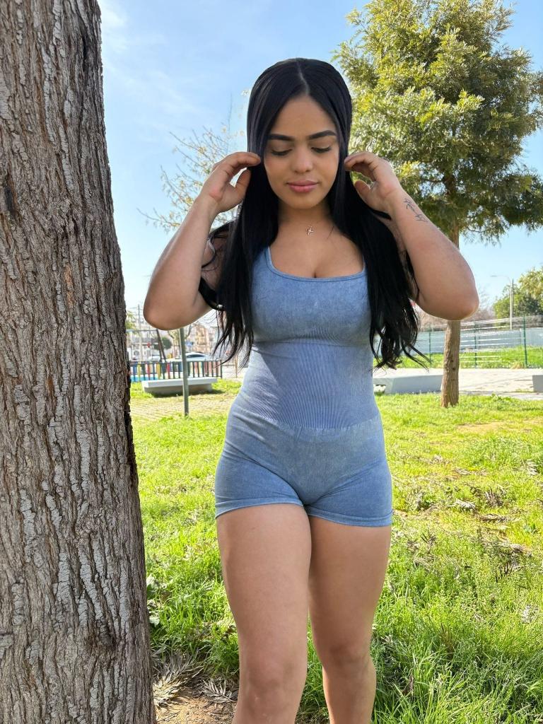 Chica busca chico en Sevilla: 