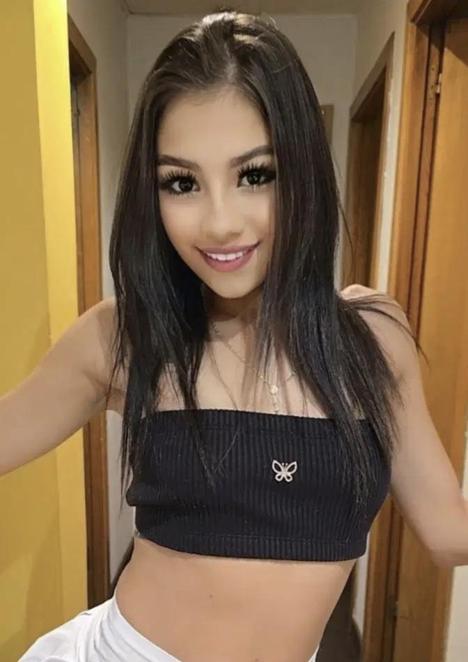 610981903: Chica busca chico en Ibiza