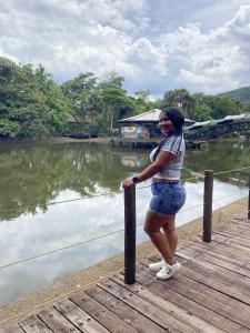 624541951: Chica busca chico en Pontevedra