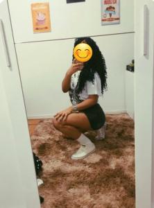 614390584: Chica busca chico en Alicante