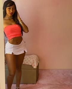 672599361: Chica busca chico en Alicante