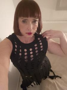 614839430: Chica busca chico en Granada