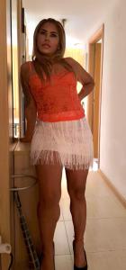 647026795: Chica busca chico en Alicante