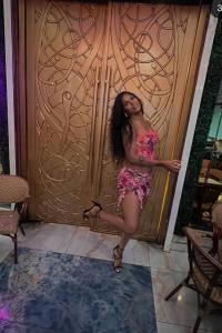 647672826: Transexual en Gerona