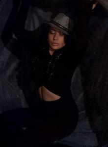 664238681: Chica busca chico en Málaga