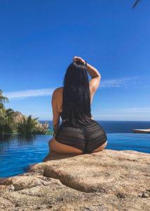 614831907: Chica busca chico en Tenerife