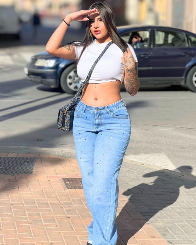 Chica busca chico en Mallorca: 