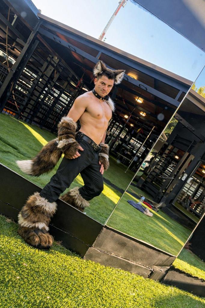 Chico busca chica en Málaga: 