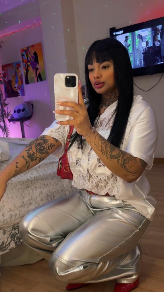 Chica busca chico en Orense: 