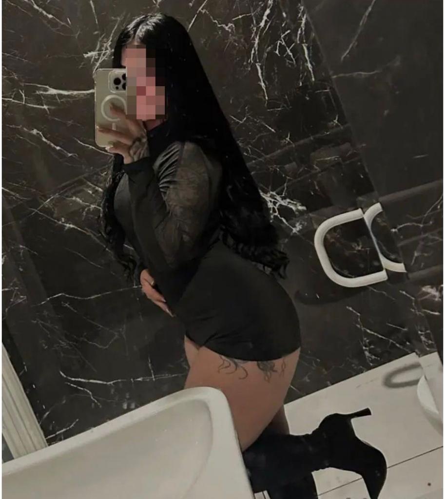 604317997: Chica busca chico en Almería