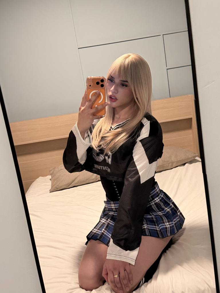 664221447: Transexual en Valladolid