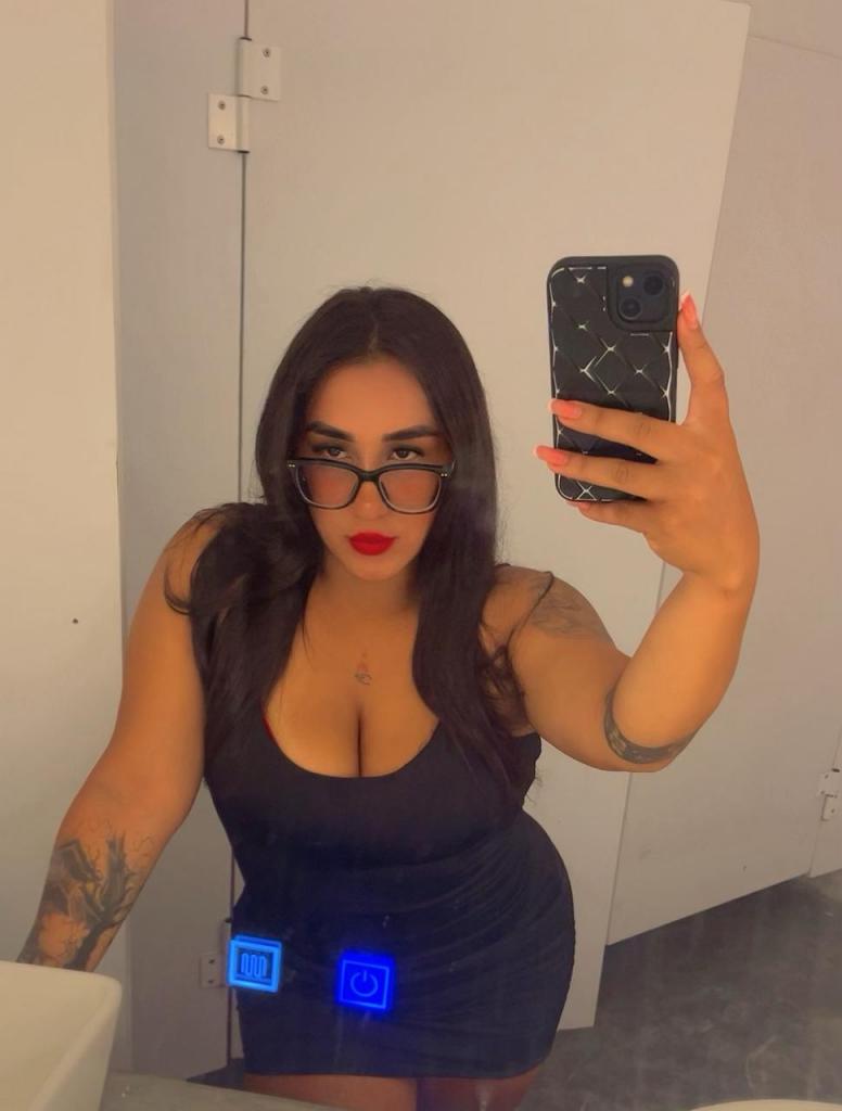 Chica busca chico en La Coruña: 