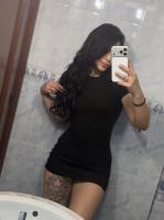 607479662: Chica busca chico en Barcelona
