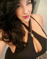 698257331: Chica busca chico en Sevilla