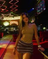 672877469: Chica busca chico en León