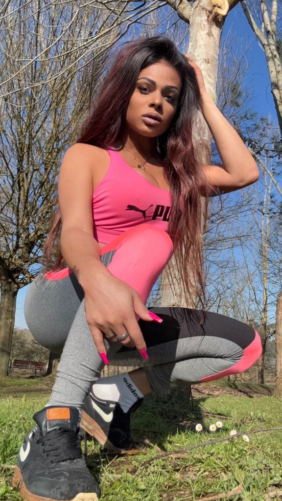 645612906: Travesti en Álava