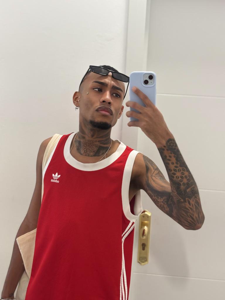 Chico busca chica en Mallorca: 