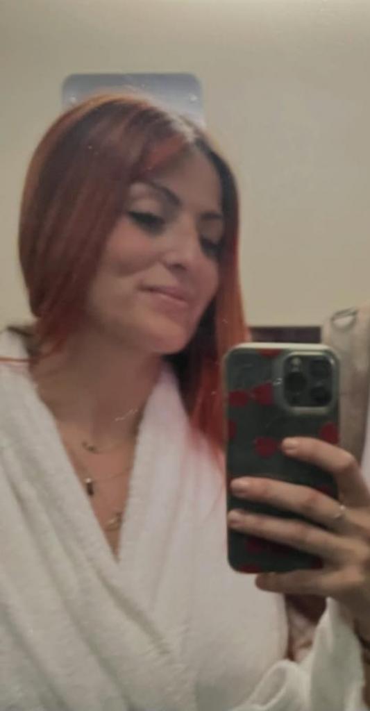 634097970: Chica busca chico en Sevilla