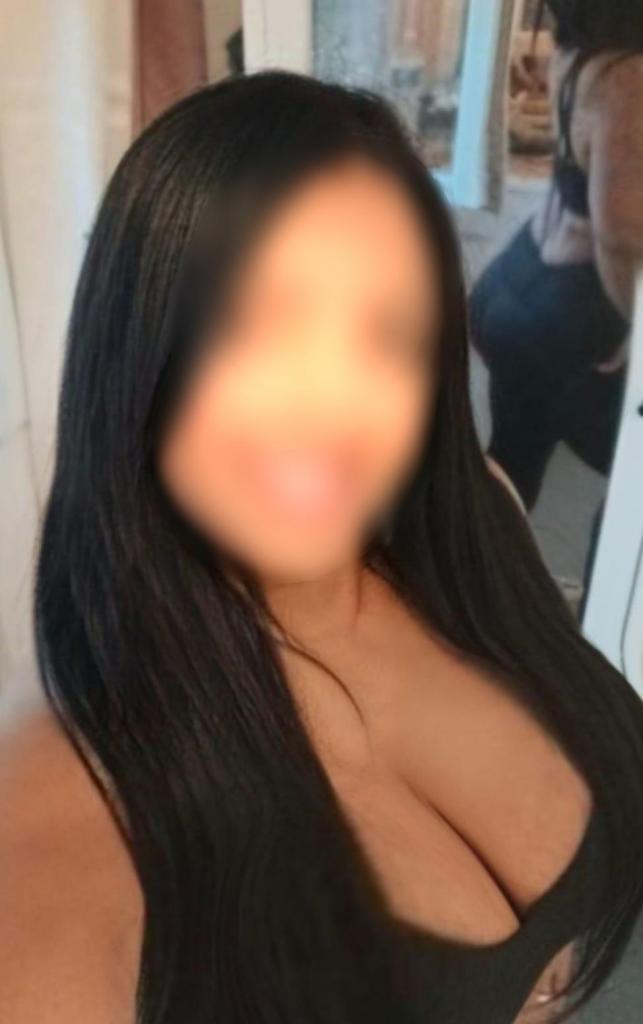 641427315: Chica busca chico en Madrid