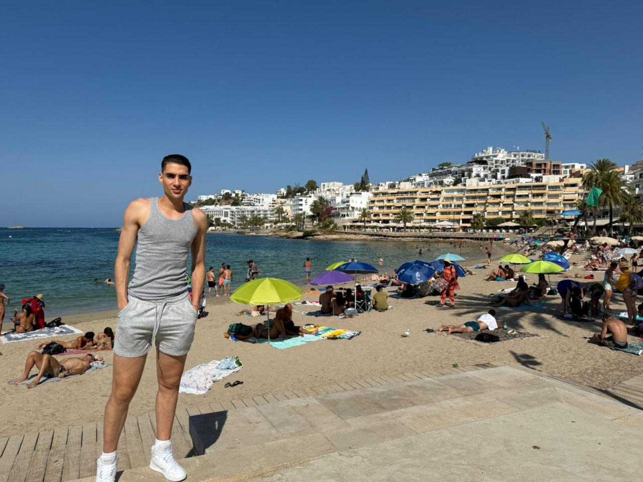 Chico busca chica en Madrid: 