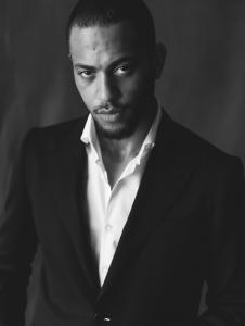 631187712: Chico busca chica en Madrid