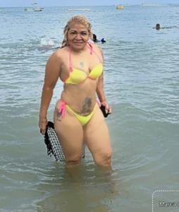 619857350: Chica busca chico en Guipúzcoa