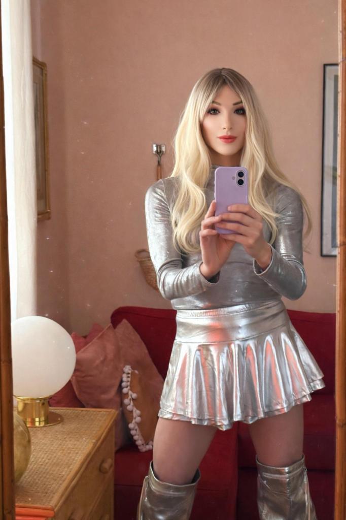 665969514: Travesti en Barcelona