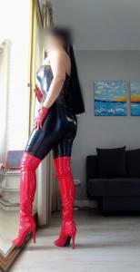 Chica busca chico en Alicante: 