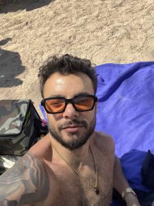 674698515: Chico busca chica en Madrid