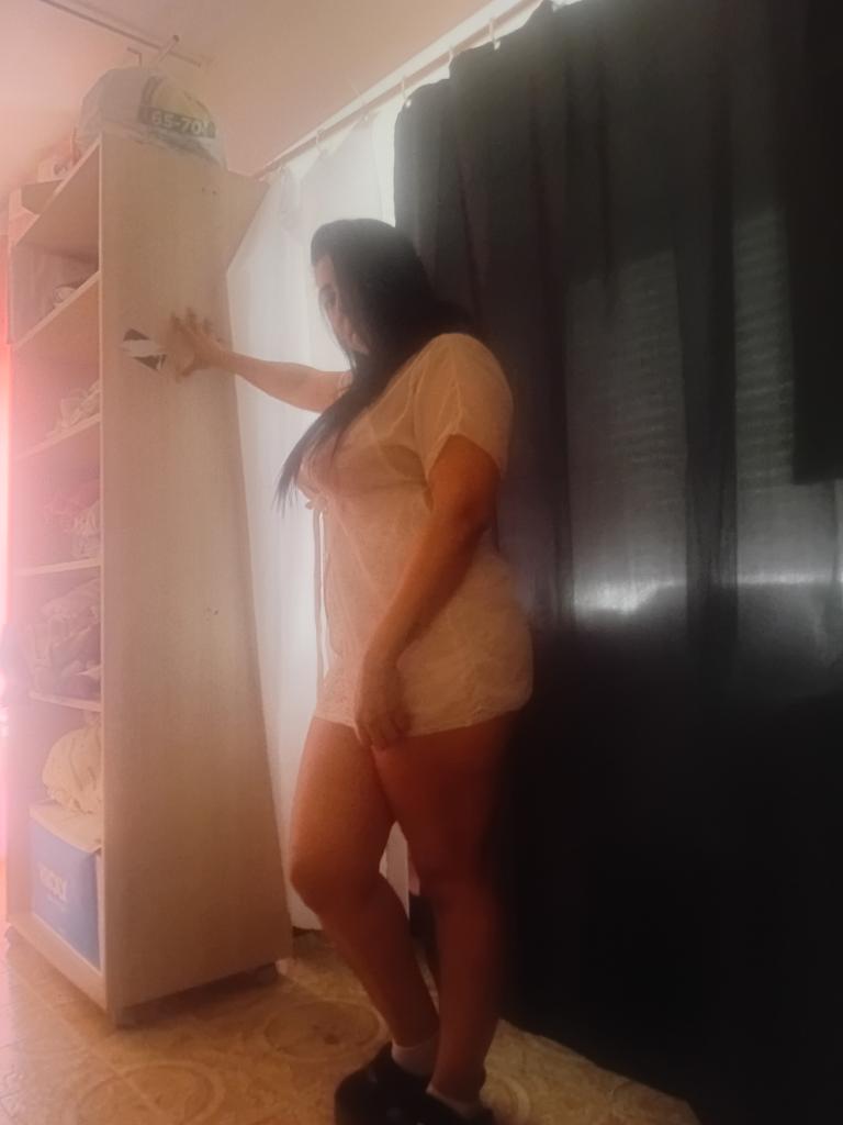 643980713: Chica busca chico en Castellón