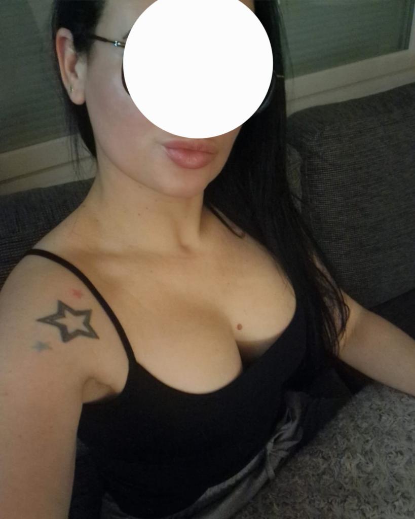 Chica busca chico en La Coruña: 