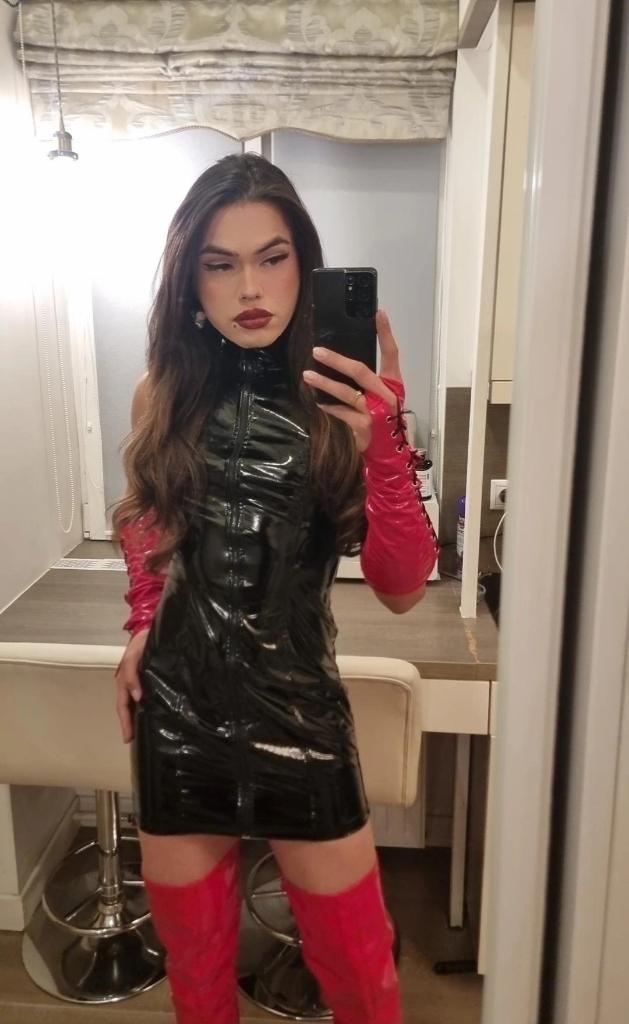 Travesti en Málaga: Transexuales y Travestis