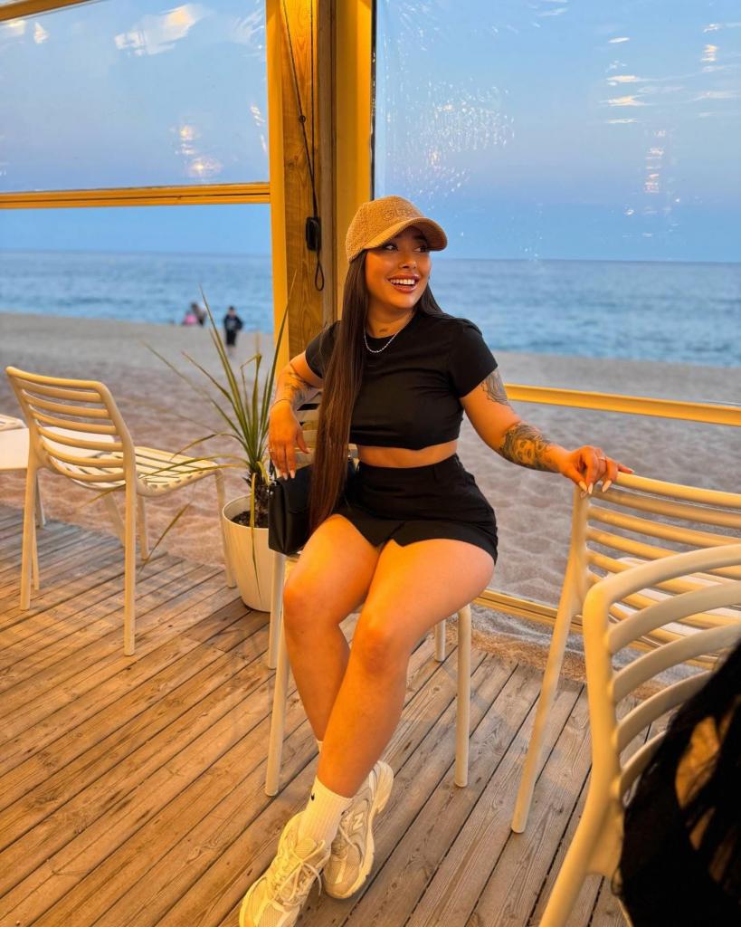 603402087: Chica busca chico en Menorca