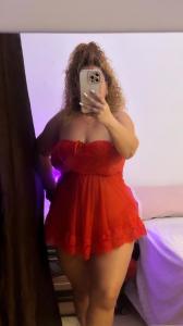 631079687: Chica busca chico en Gerona