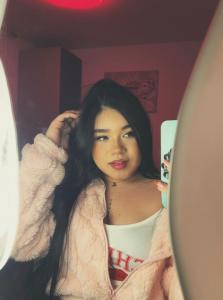 613806401: Chica busca chico en Alicante