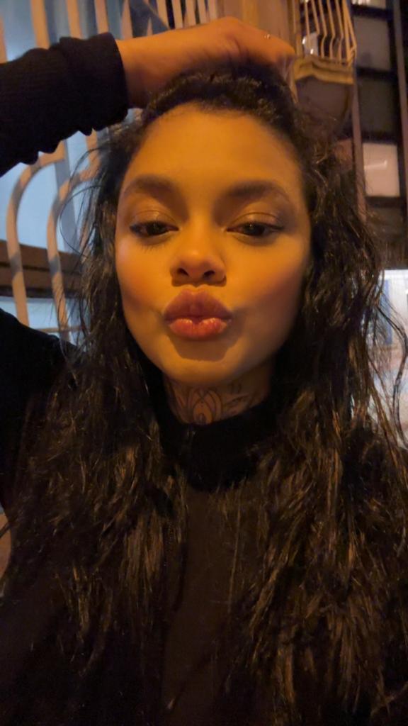 Chica busca chico en Orense: Chica busca chico