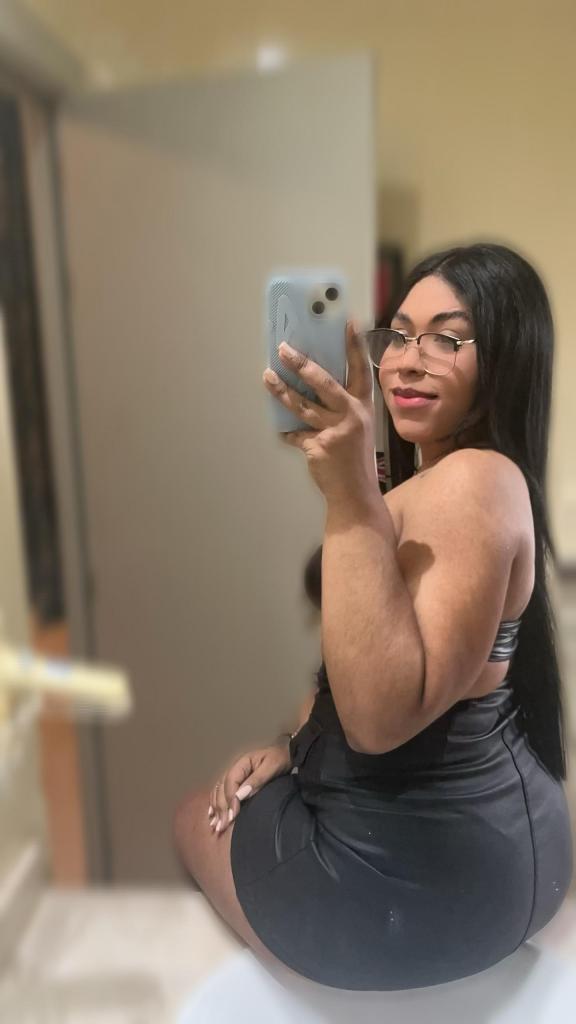 Chica busca chico en Sevilla: 