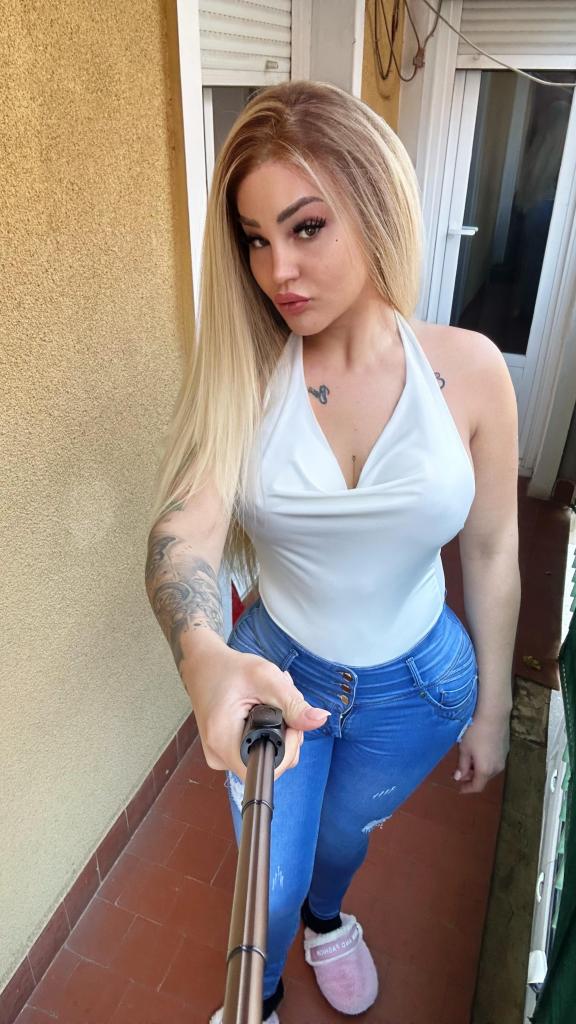 742048285: Travesti en Madrid