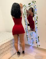 647253956: Chica busca chico en Madrid