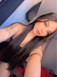 637215928: Chica busca chico en Asturias